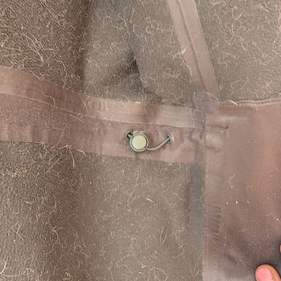 Women's Lululemon Classic Black Raincoat - Picture 5 of 11